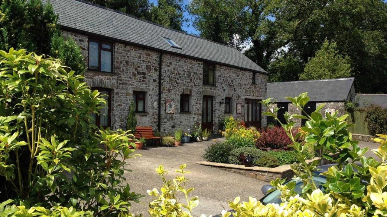 Petrock Holiday Cottages Newton Saint Petrock Eksteriør billede